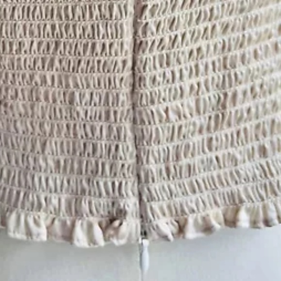 Reformation silk beige cami great condition - Picture 6 of 9